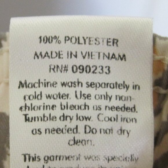 PacSun Men's Swim Trunks with Floral zebra Pattern - Picture 8 of 9